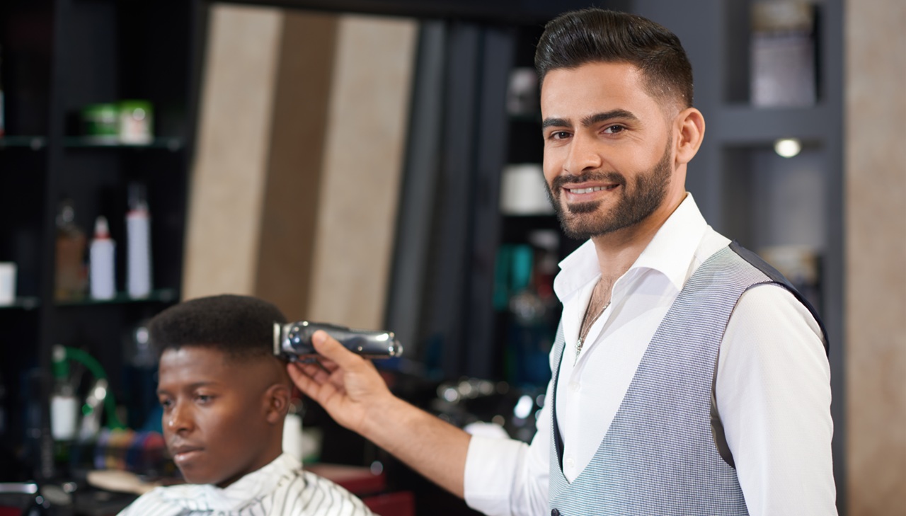 Barbershop online booking: The Barber Who Cut the Wait, Not the Corners